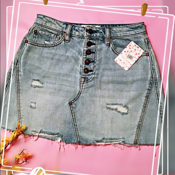 Free People Distressed Denim/Jeans Mini Skirt.W-25 - Picture 2 of 6